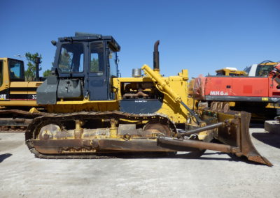 Komatsu_D65_E7-1