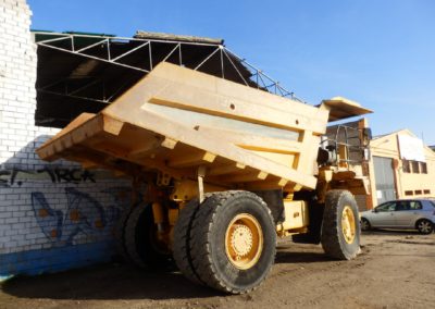 Komatsu_HD405_1999 (9)
