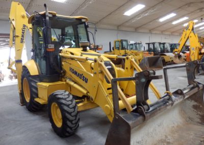 Komatsu_WB93R5_2006 (2)