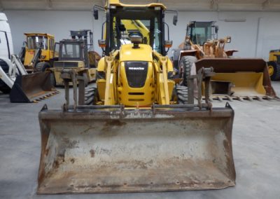 Komatsu_WB93R5_2006 (5)