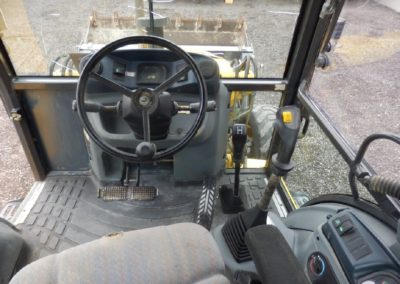 New Holland_LB95B_2006 (8)