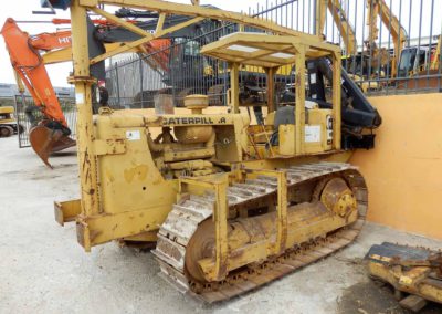 Cat_D4D_grua-2