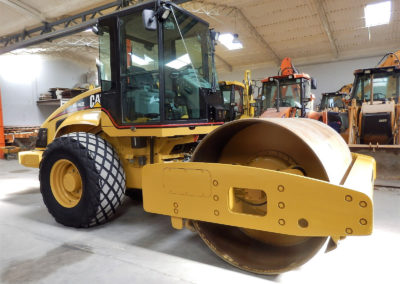 Cat_CS563E_2006-3