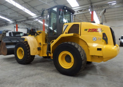 New_Holland_W190C-2