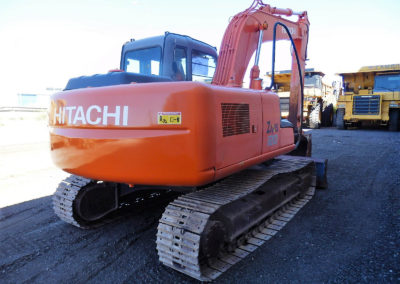 Hitachi_Zaxis120-5