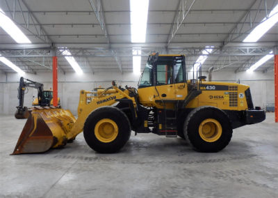 Komatsu_WA430-6_2008-3