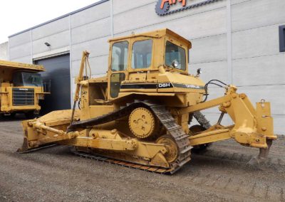 Cat_D6H_1989-3