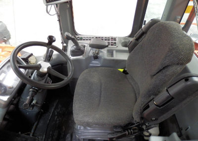 Doosan_DL300_2010-6