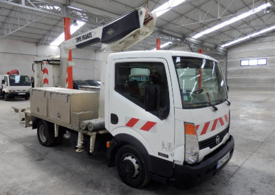 Nissan_Cabstar_35.11_Versalift-5