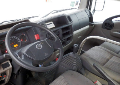 Nissan_Cabstar_35.11_Versalift-6