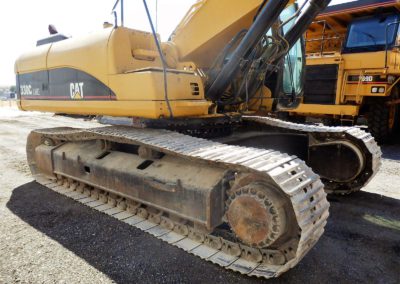Cat_330C_2005-3