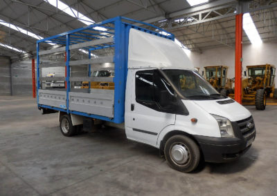 Ford_Transit_2006-1
