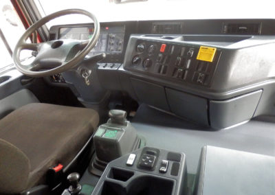 Mercedes-Benz-3340-2000-6