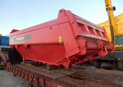 Volvo_A25D_caja-4