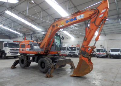 Fiat_Kobelco_EX175W_2003-4