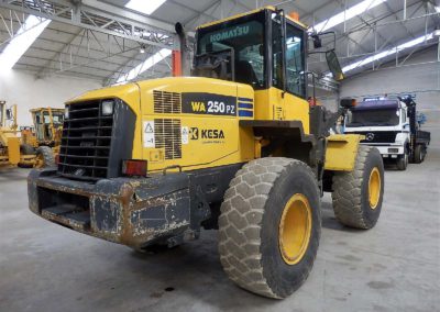 Komatsu_WA250PZ-5_2008-1