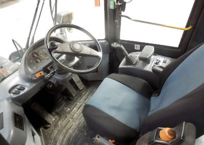 Komatsu_WA250PZ-5_2008-4