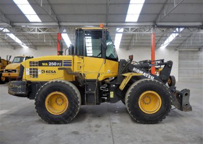 Komatsu_WA250PZ-5_2008-6