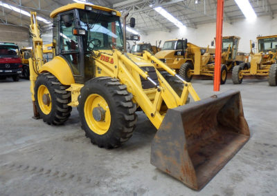 New_Holland_LB115_1999-1