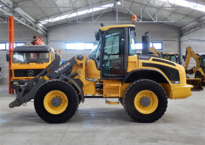 Volvo_L45F_2009 (2)