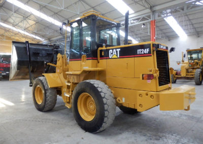 Cat_IT24F_1998-3